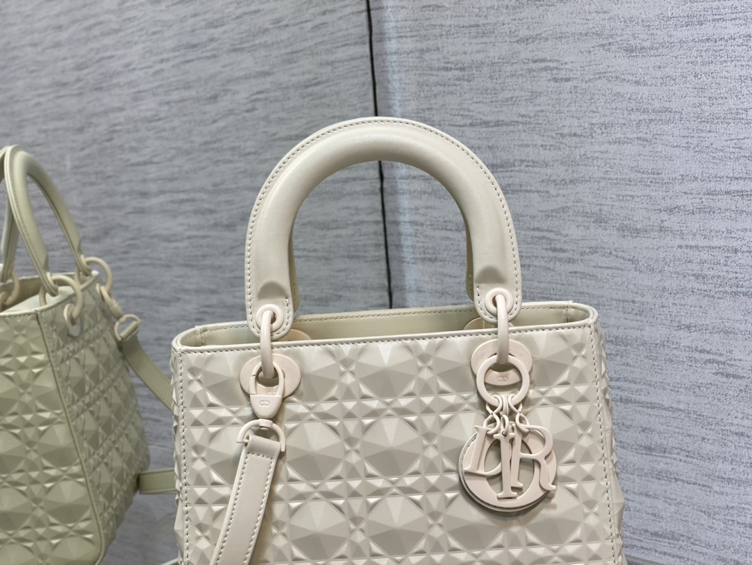 Medium Lady Dior Bag Latte Cannage Calfskin with Diamond Motif